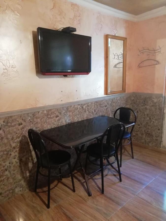 Guest House Saba Μπατούμι Εξωτερικό φωτογραφία
