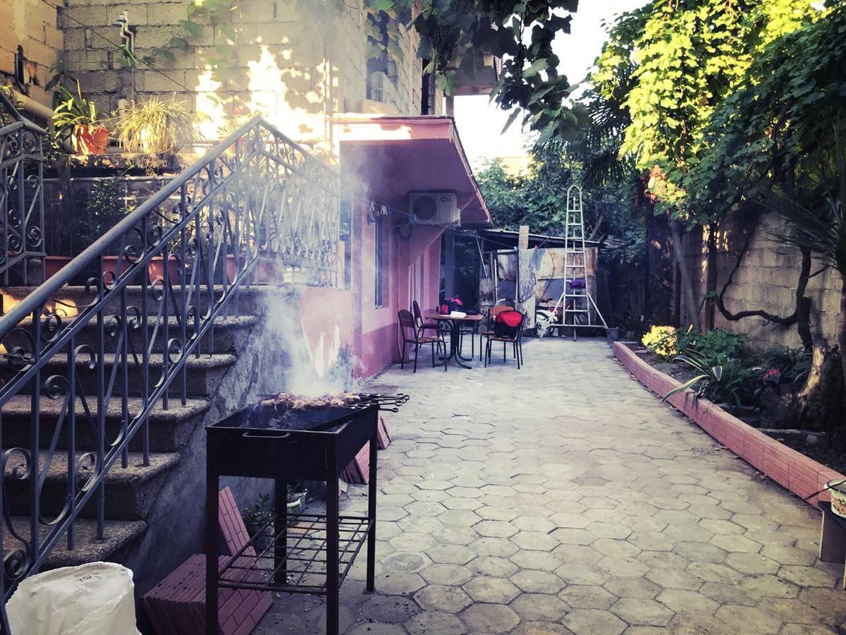 Guest House Saba Μπατούμι Εξωτερικό φωτογραφία
