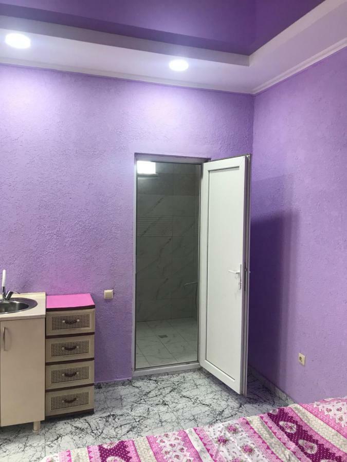 Guest House Saba Μπατούμι Εξωτερικό φωτογραφία
